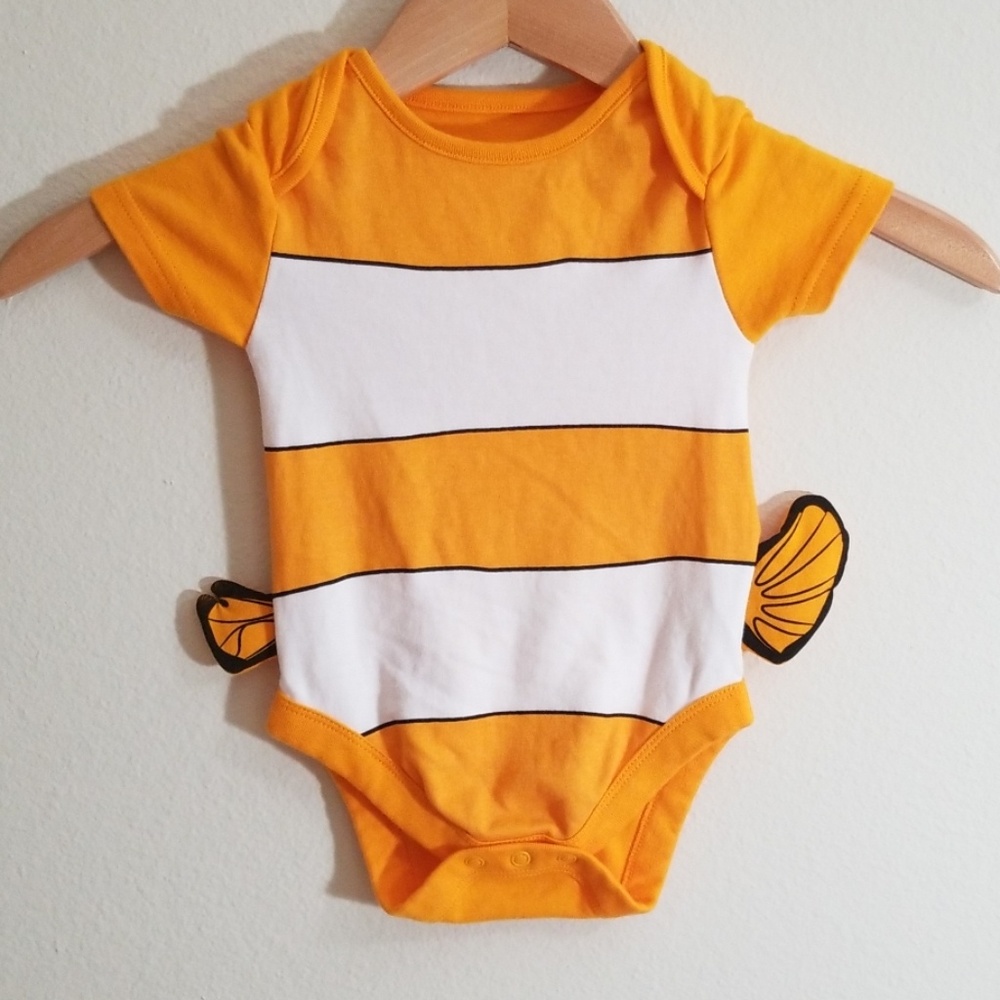 HP❣Disney Baby Finding Nemo Onesie 9-12 Months